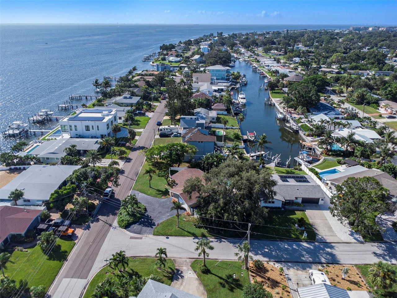 3401 Coquina Key Drive Se, Saint Petersburg, FL 33705 Photo