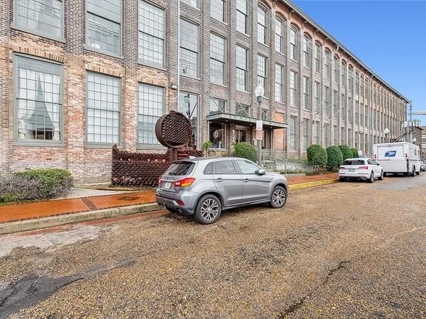 920 POEYFARRE Street, Unit 303, New Orleans, LA 70130