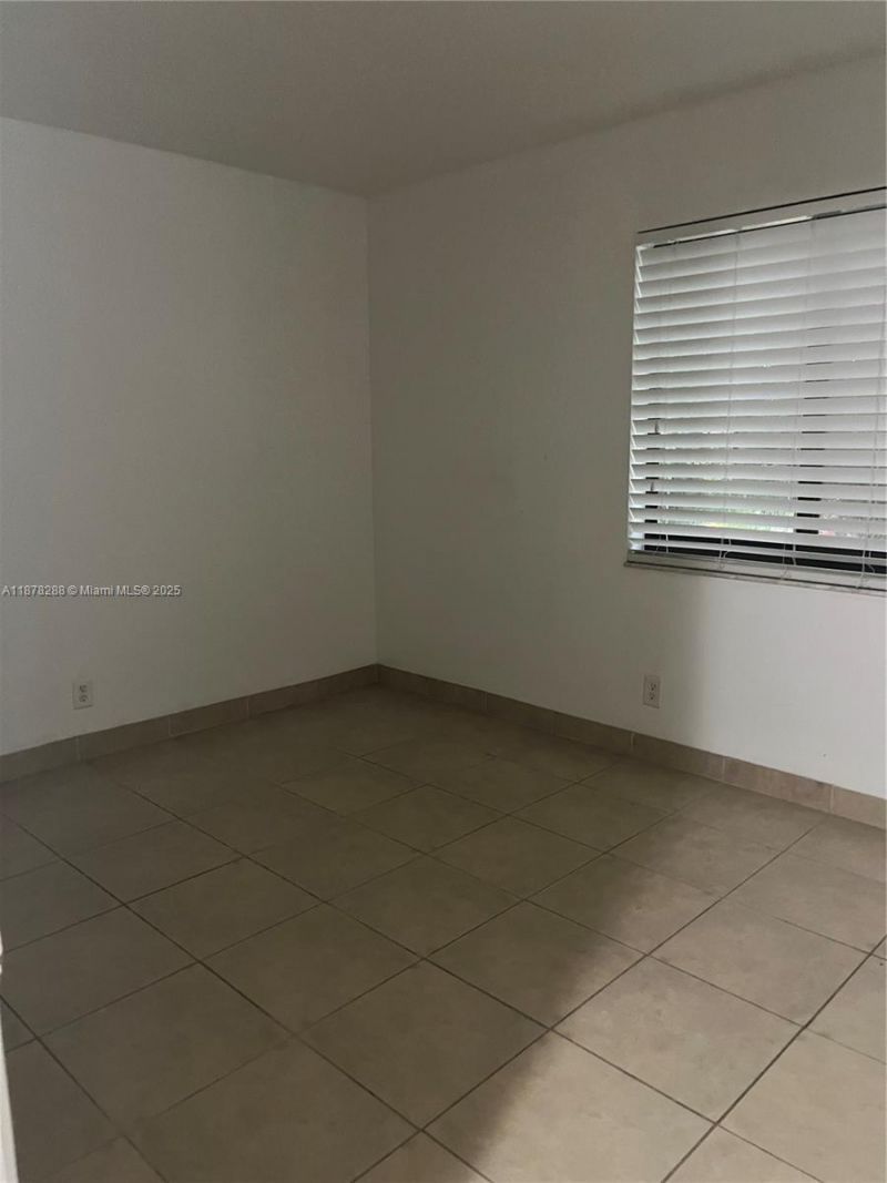 3720 N Pine Island Rd, Unit 331, Sunrise, FL 33351 Photo