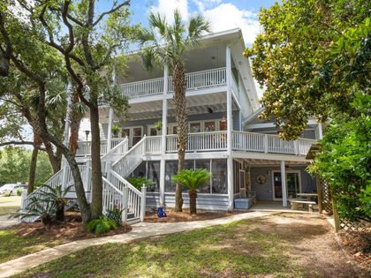 5393 Soundside Drive Gulf Breeze, FL 32563