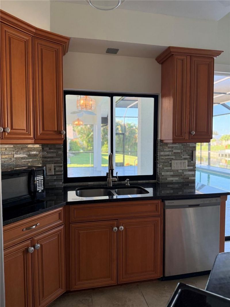 26 SE 13 Ave, Cape Coral, FL 33990 Photo