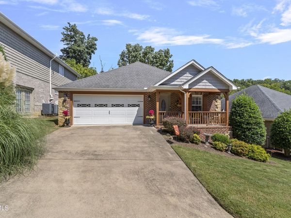 106 Bridgewater Court, Gray, TN 37615