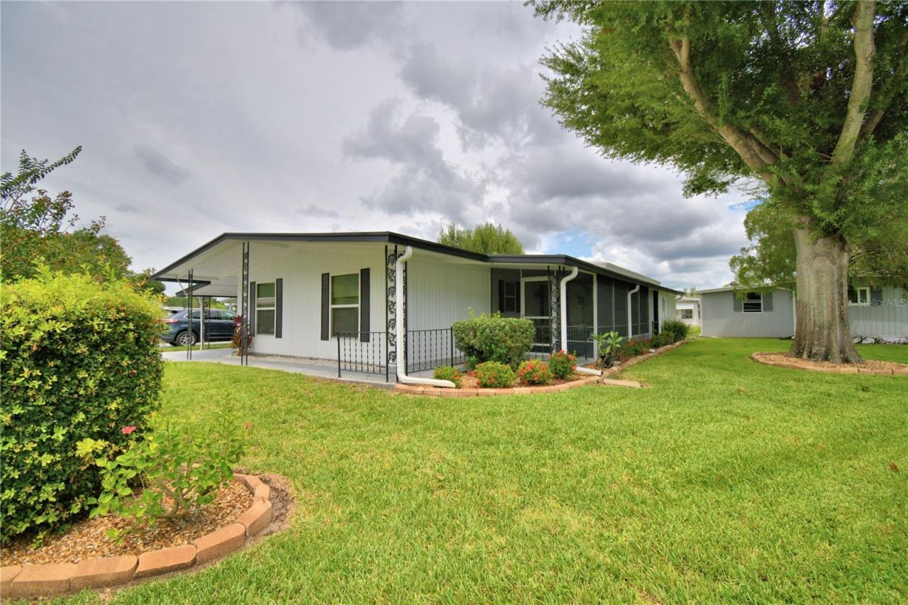 102 Paradise Lane, Auburndale, FL 33823 Photo