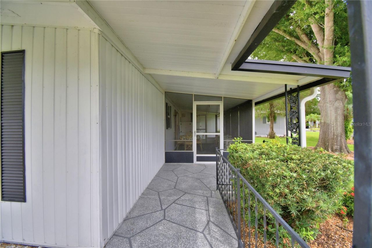 102 Paradise Lane, Auburndale, FL 33823 Photo