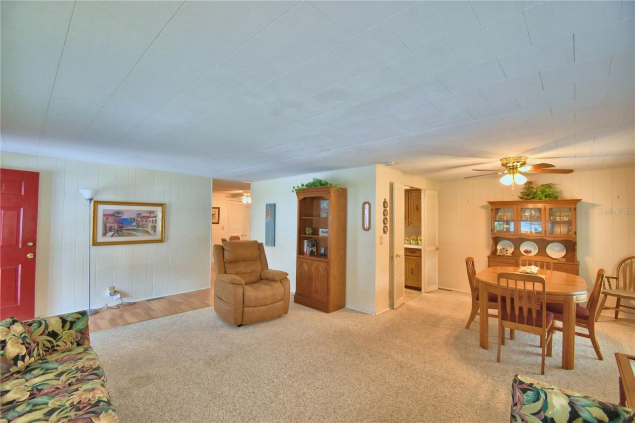 102 Paradise Lane, Auburndale, FL 33823 Photo