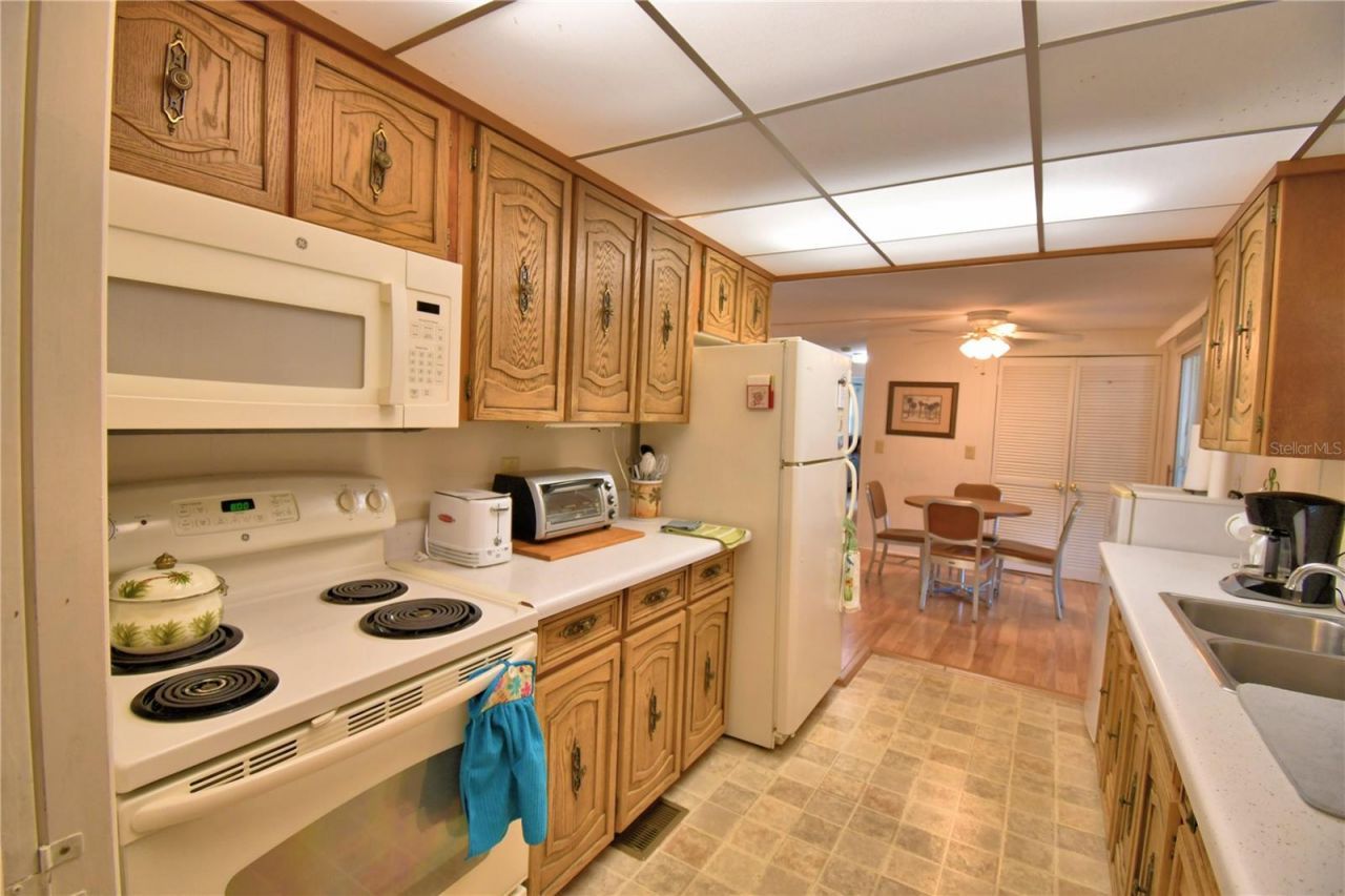 102 Paradise Lane, Auburndale, FL 33823 Photo