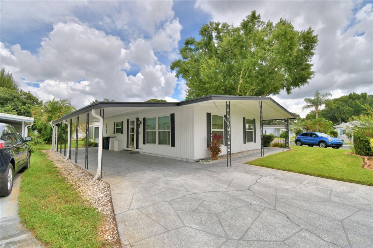 102 Paradise Lane, Auburndale, FL 33823 Photo