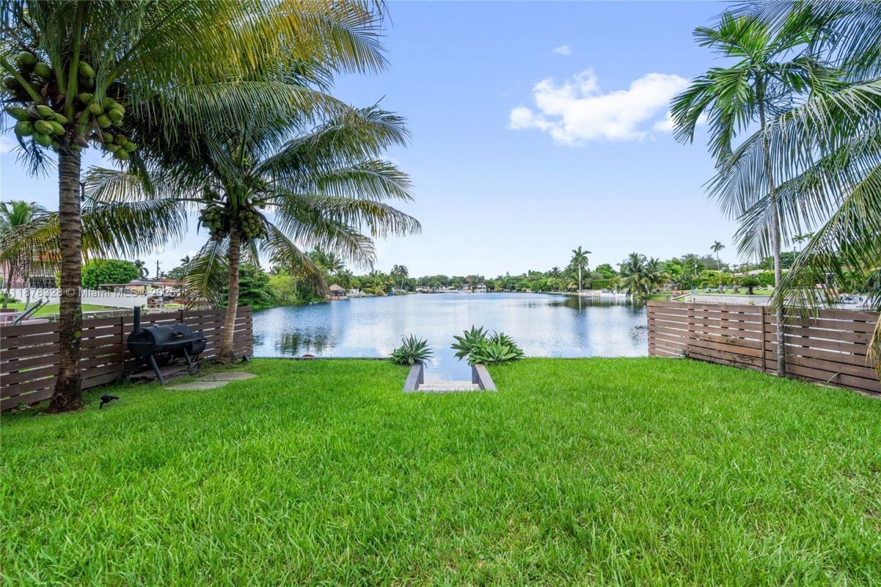 1620 Lenape Dr, Miami Springs, FL 33166 Photo