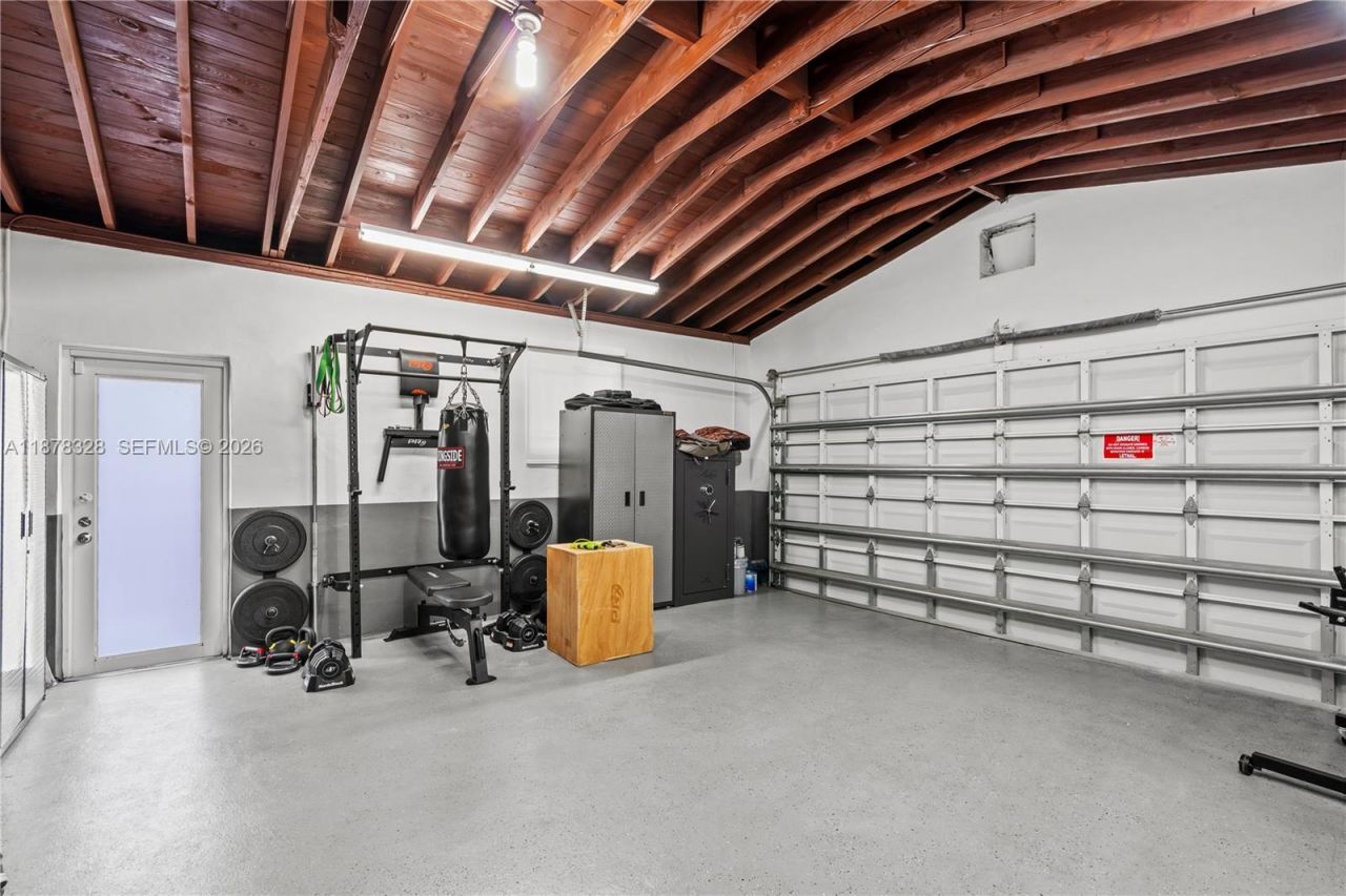 1620 Lenape Dr, Miami Springs, FL 33166 Photo