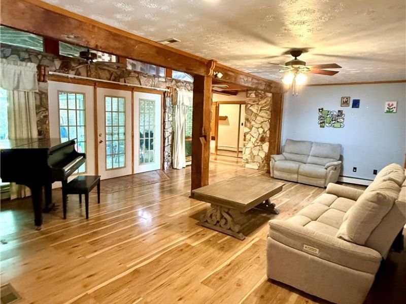 46605 Main Street, Jacobsburg, OH 43933 Photo 12