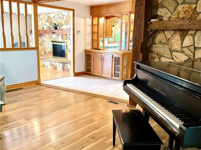 46605 Main Street, Jacobsburg, OH 43933 Photo 13