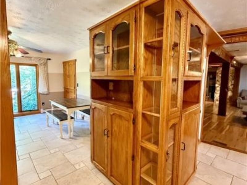 46605 Main Street, Jacobsburg, OH 43933 Photo 19