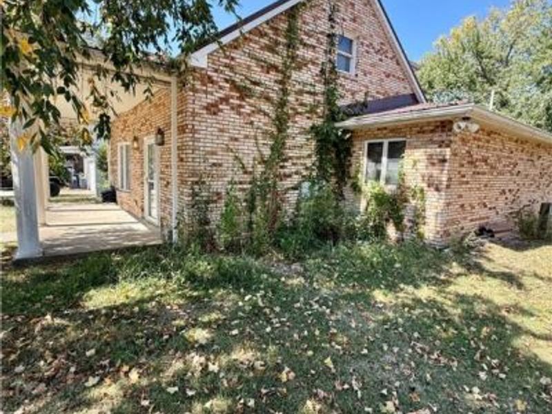 46605 Main Street, Jacobsburg, OH 43933 Photo 2