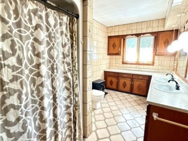 46605 Main Street, Jacobsburg, OH 43933 Photo 29