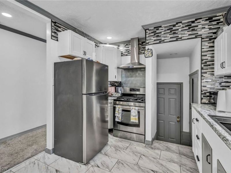 364 Rexford Street, Akron, OH 44314 Photo 22