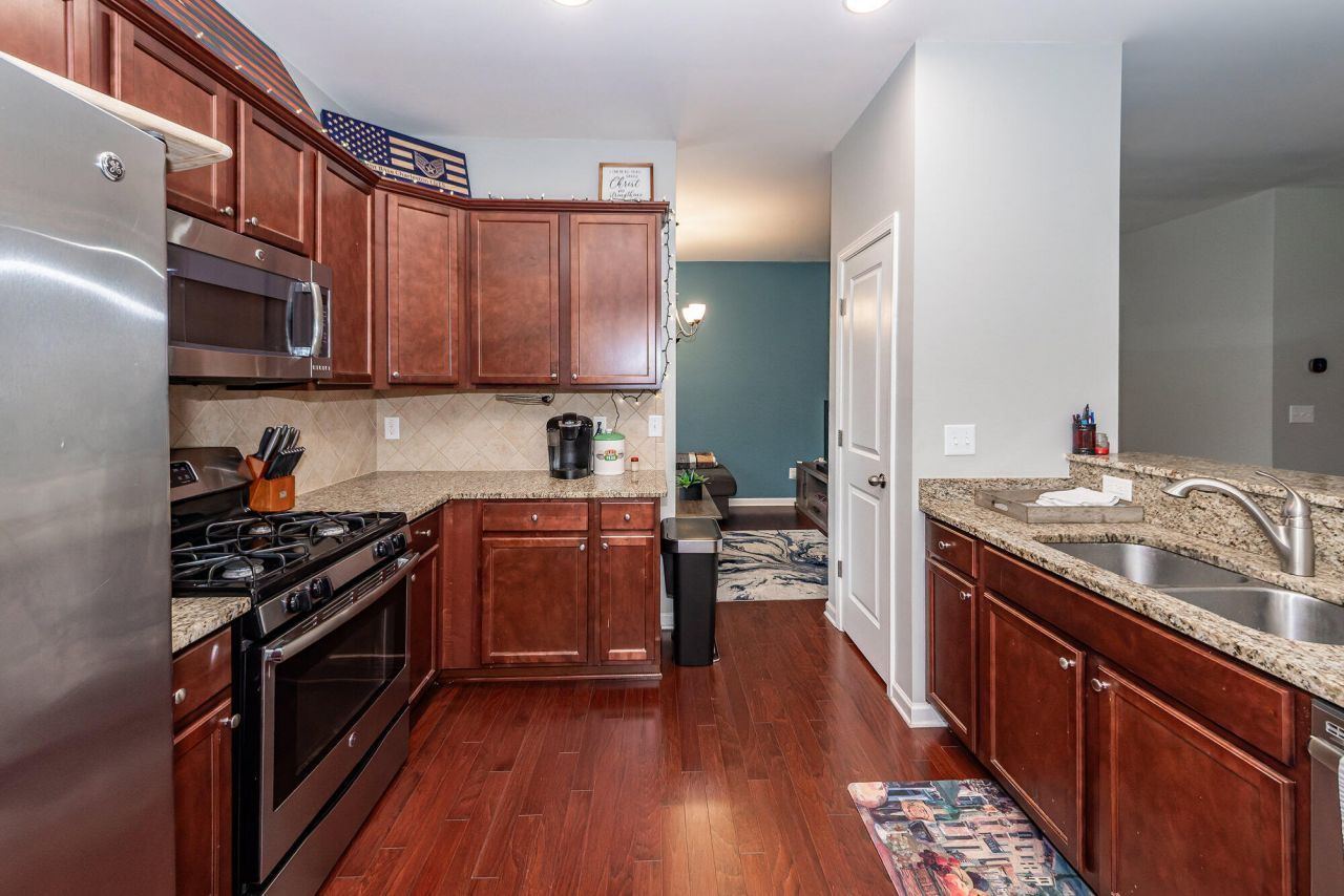 3602 Pimmit Place Photo 11