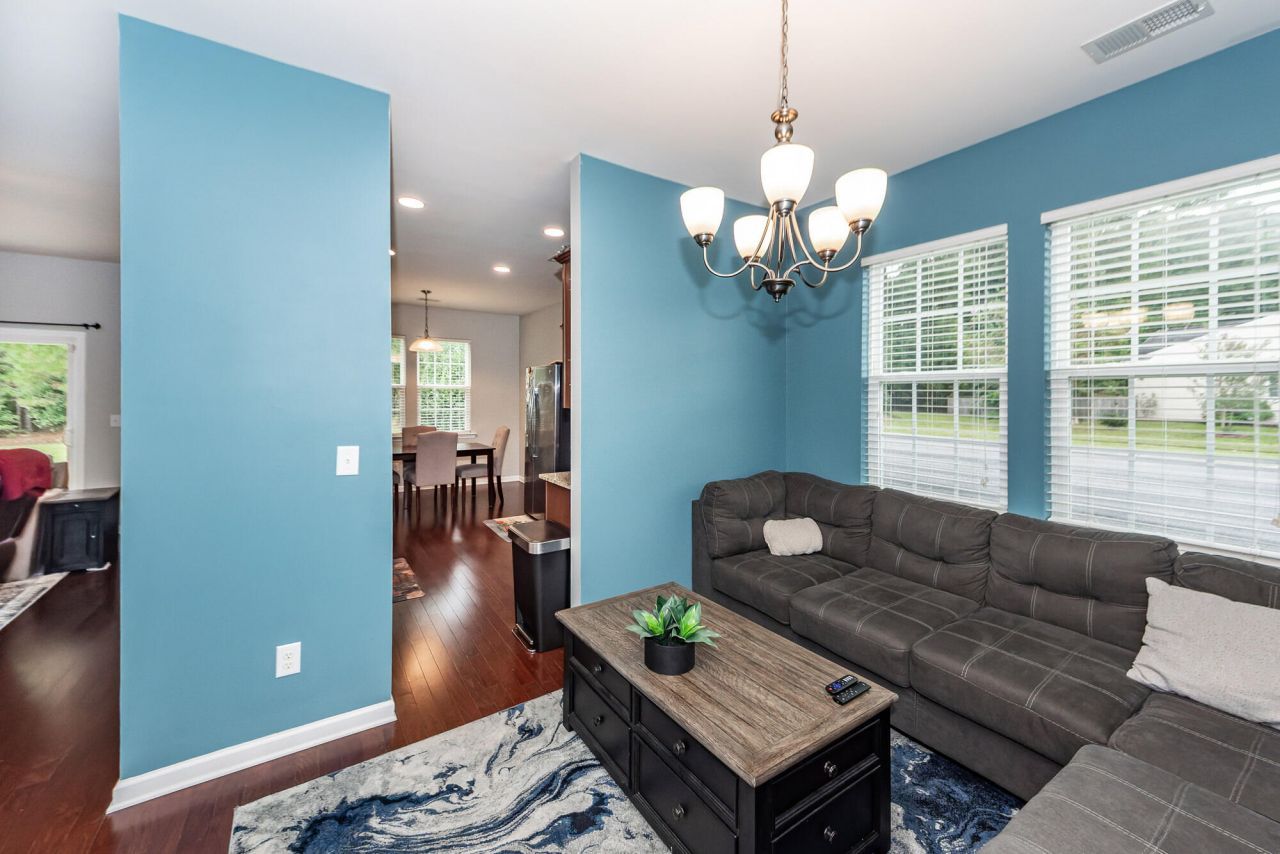 3602 Pimmit Place Photo 6