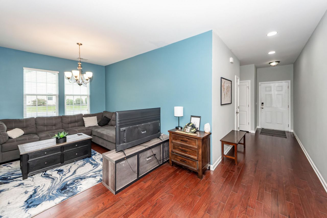 3602 Pimmit Place Photo 7