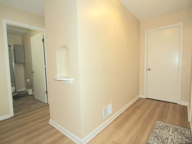 600 Agler Road, Gahanna, OH 43230 Photo 8