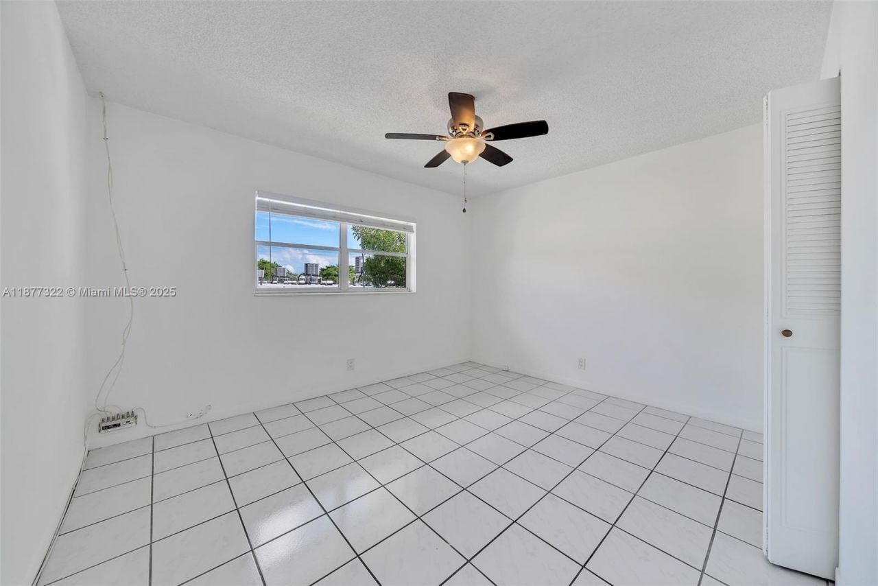 751 Pine Dr, Unit 209, Pompano Beach, FL 33060 Photo