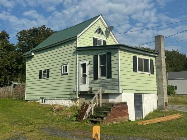 37 1/2 West Street, Whitehall, NY 12887