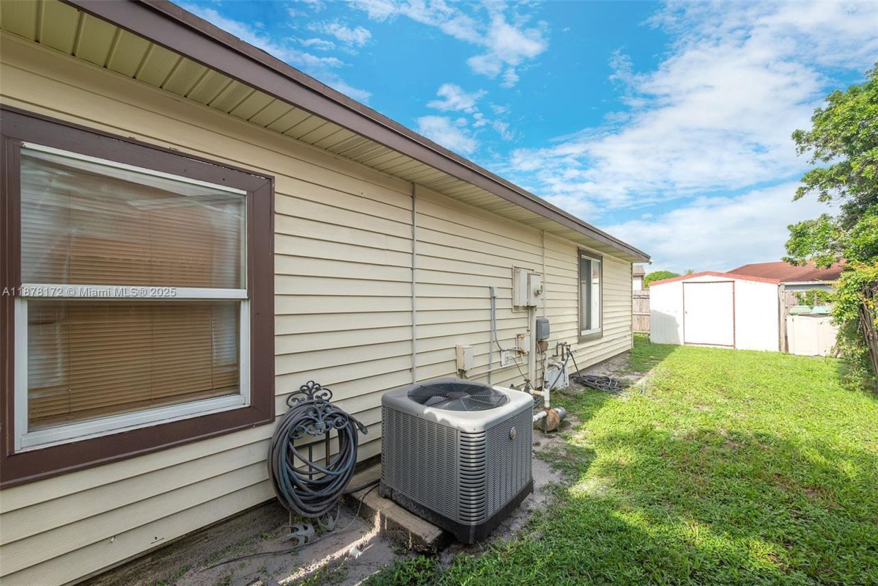 1720 SW 84th Ave, Miramar, FL 33025 Photo