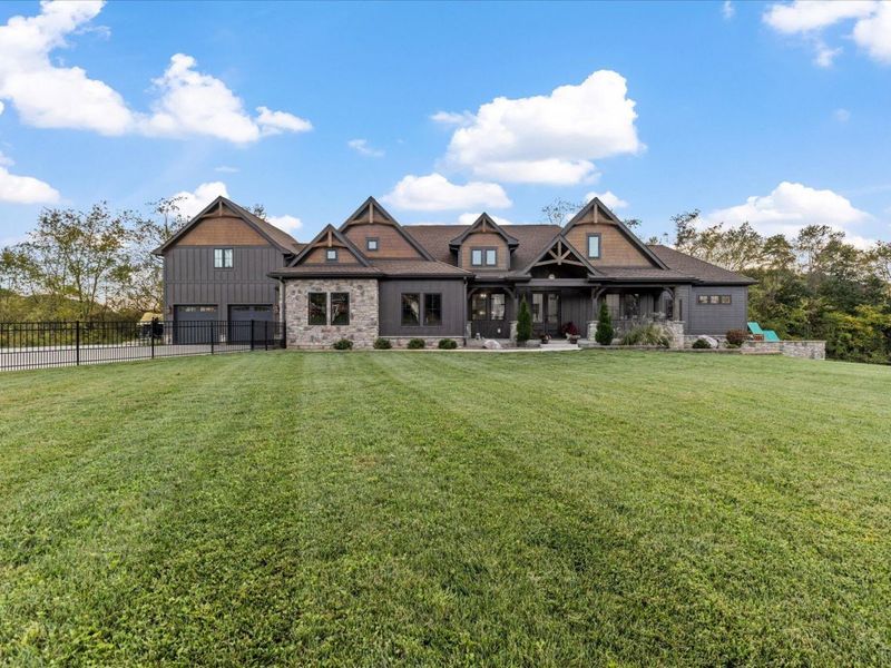 4190 Brownsville Road SE, Heath, OH 43056 Photo 1