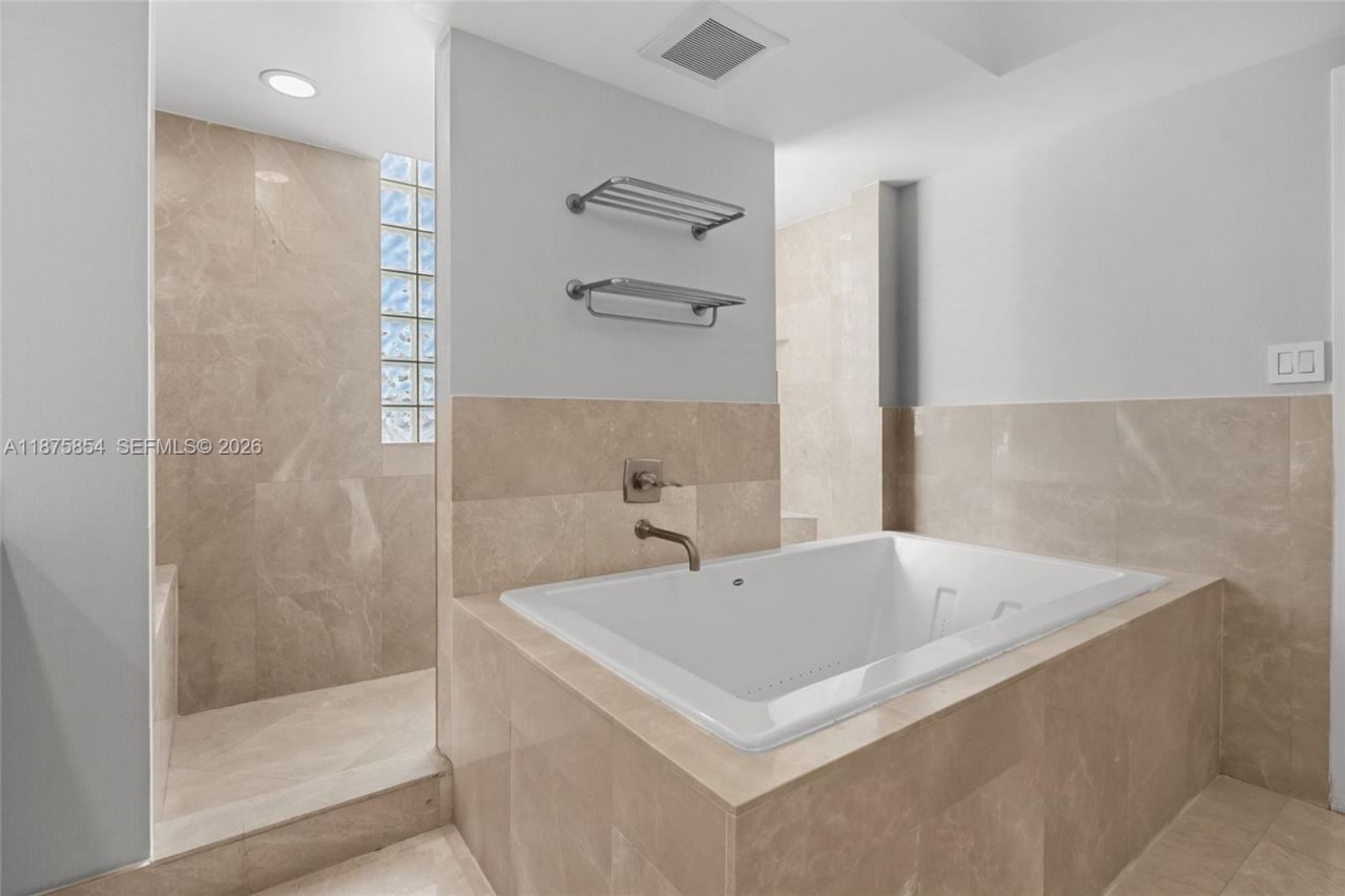 3301 NE 183rd St, Unit PH9, Aventura, FL 33160 Photo