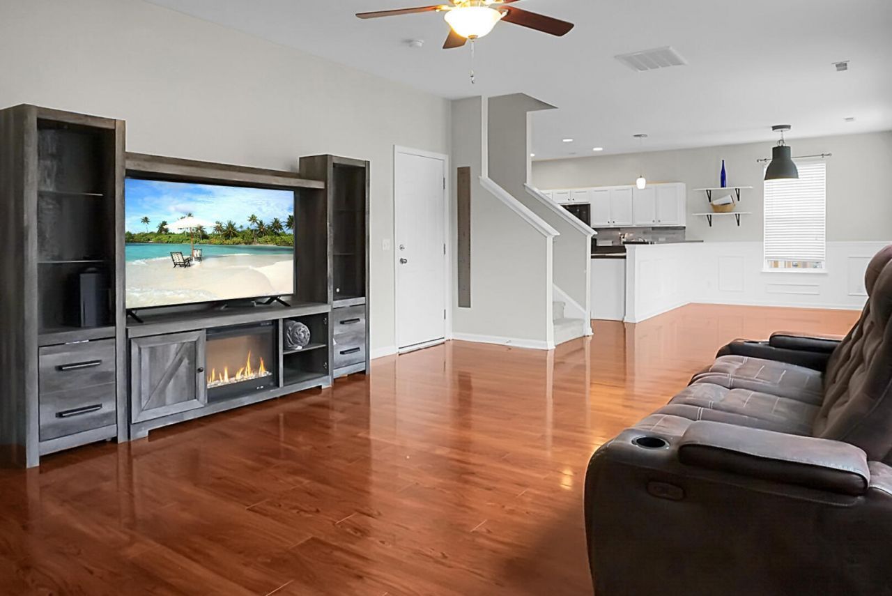 304 Sabal Palmetto Court Photo 24