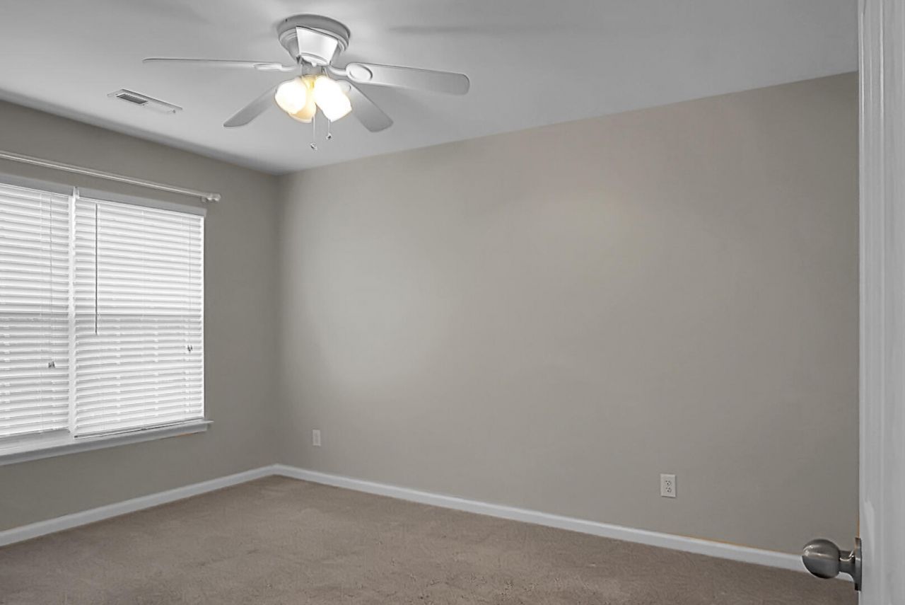 304 Sabal Palmetto Court Photo 30