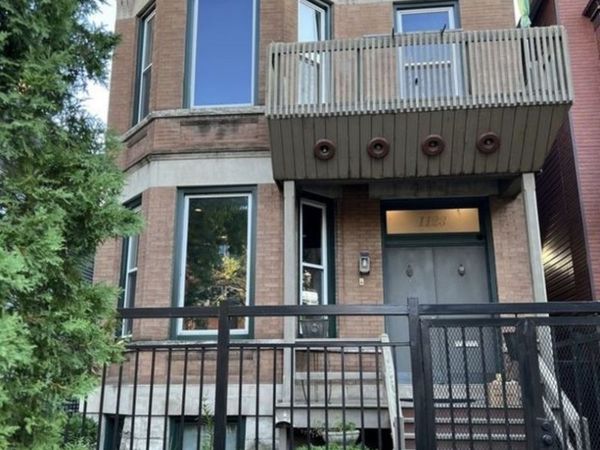 1123 W Addison Street, Chicago, IL 60613