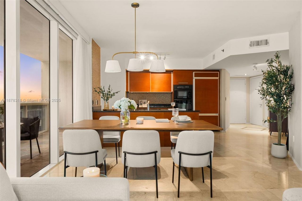1830 S Ocean Dr, Unit 2306, Hallandale Beach, FL 33009 Photo