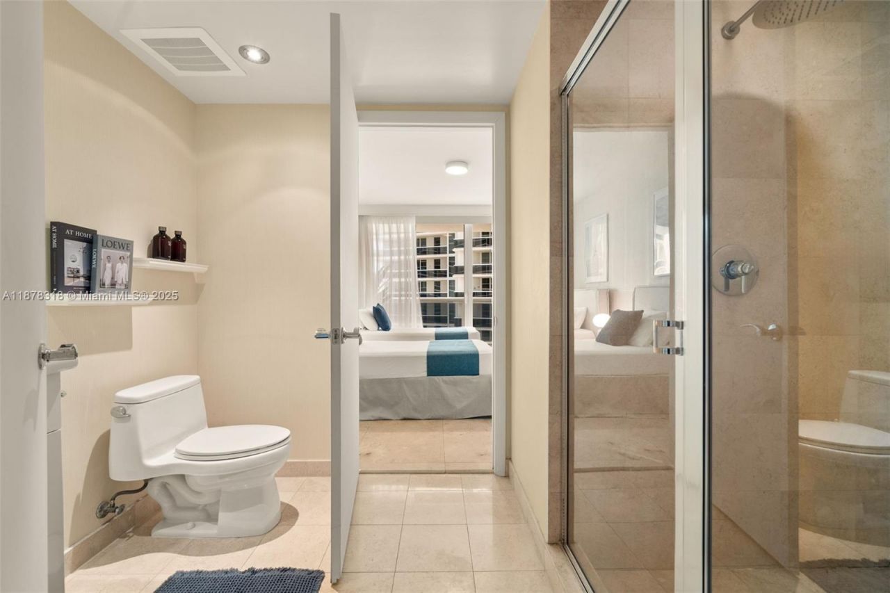 1830 S Ocean Dr, Unit 2306, Hallandale Beach, FL 33009 Photo