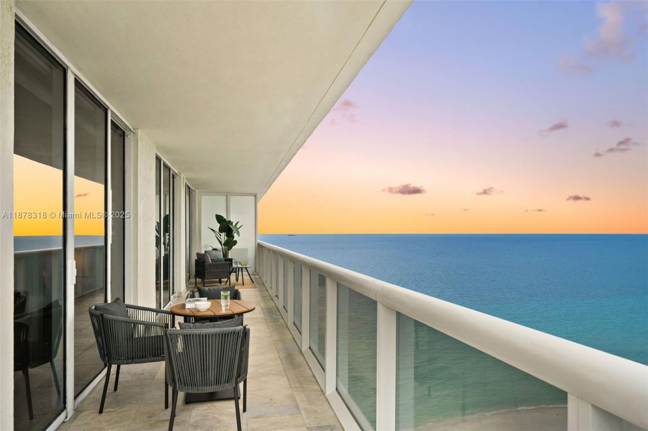 1830 S Ocean Dr, Unit 2306, Hallandale Beach, FL 33009 Photo