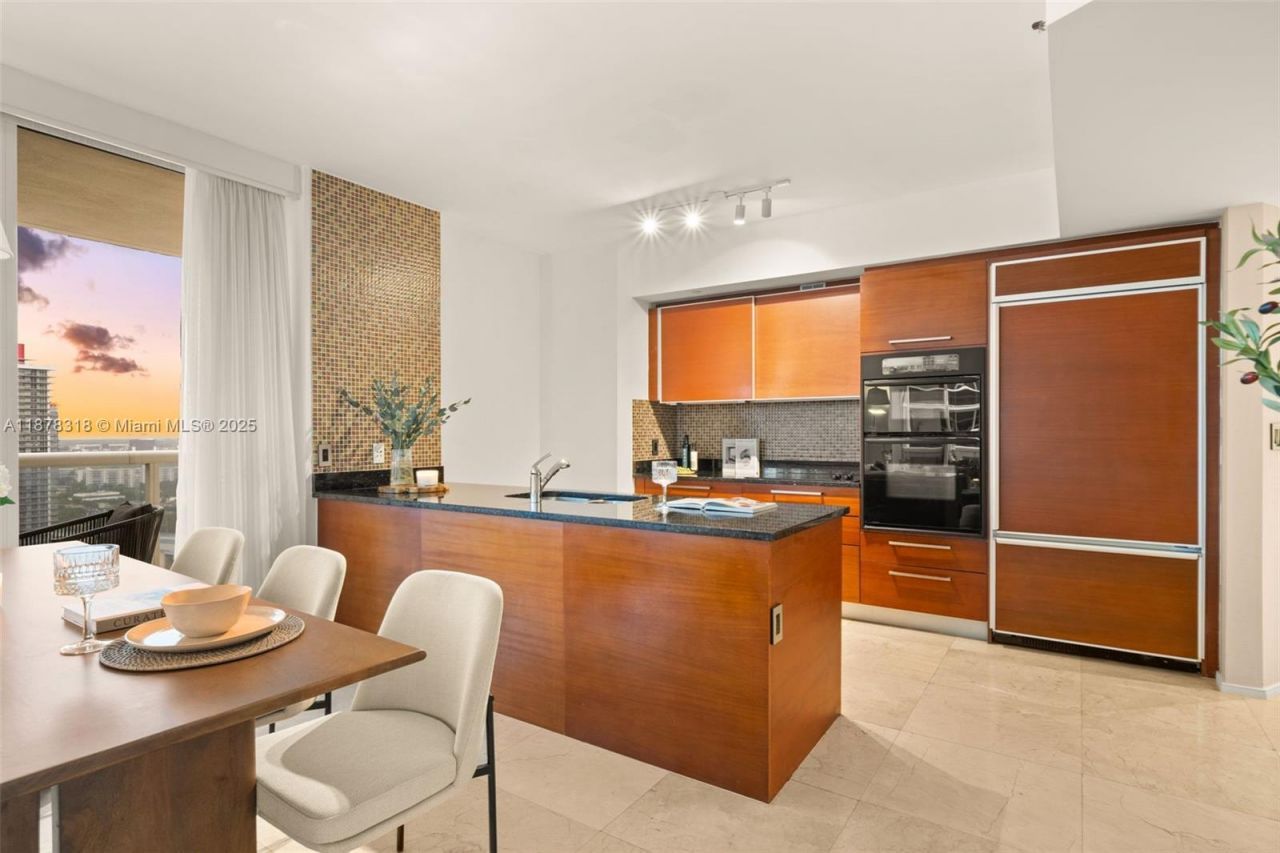 1830 S Ocean Dr, Unit 2306, Hallandale Beach, FL 33009 Photo