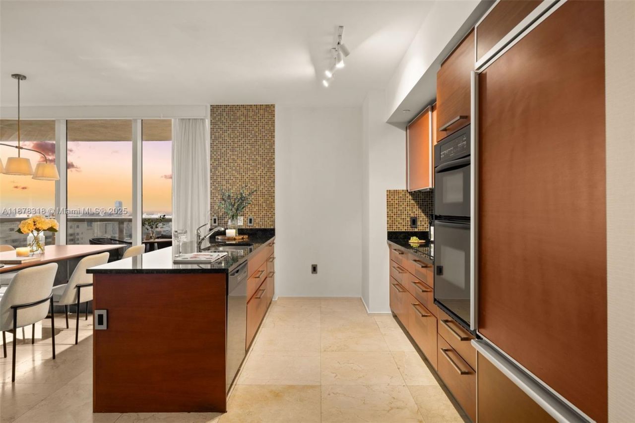 1830 S Ocean Dr, Unit 2306, Hallandale Beach, FL 33009 Photo