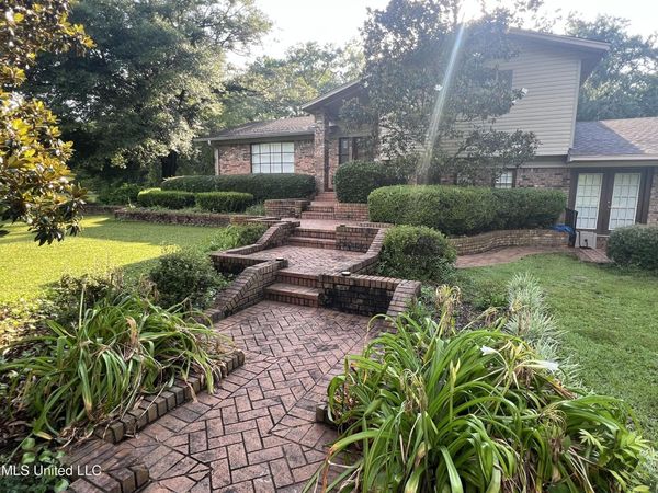 19589 Juniper Drive, Saucier, MS 39574