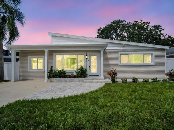 713 PINE STREET, TARPON SPRINGS, FL 34689