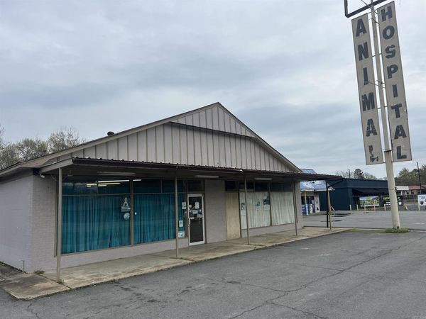 3701 S Olive Street, Pine Bluff, AR 71603