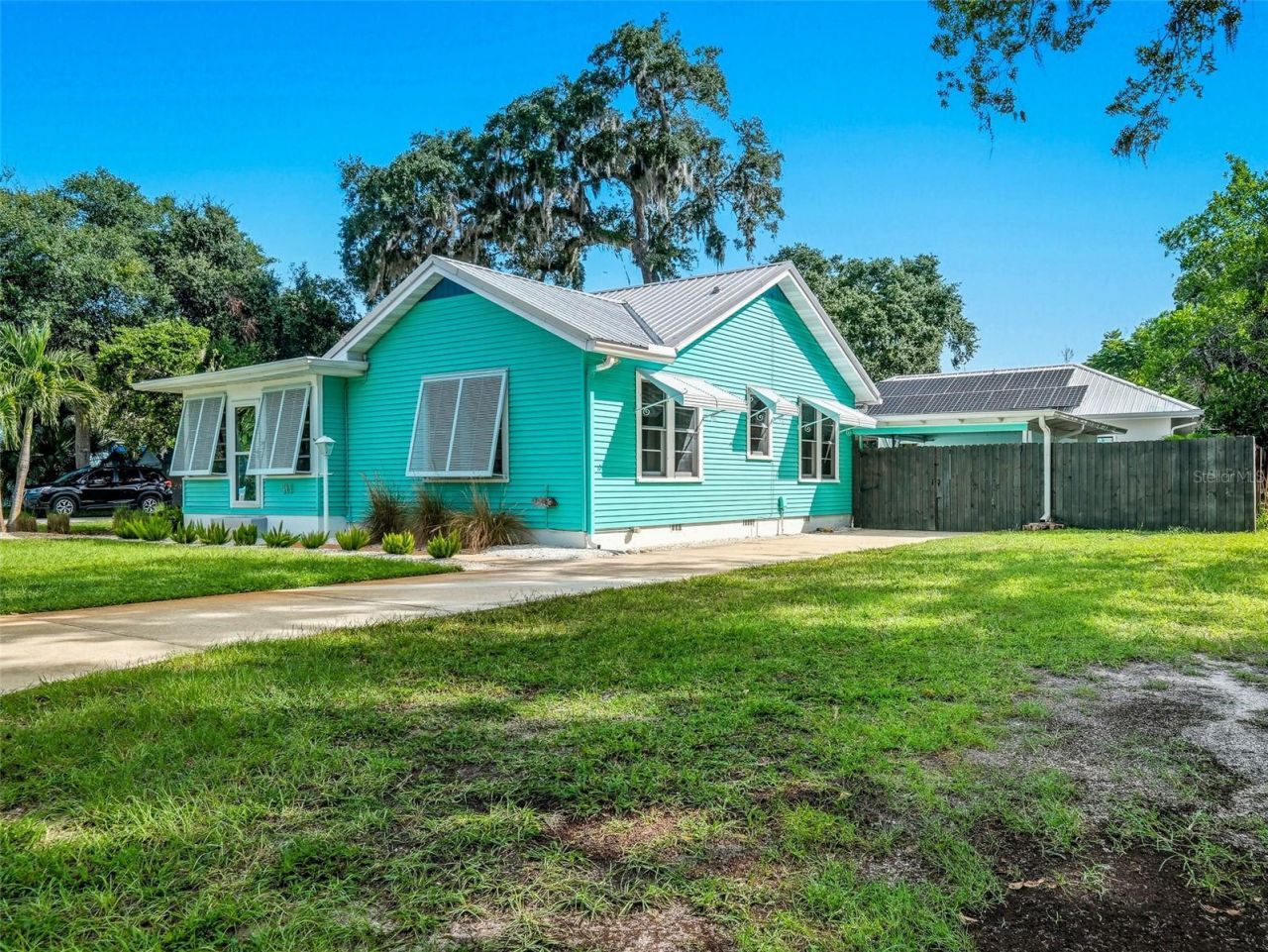 513 Ball Street, New Smyrna Beach, FL 32168 Photo