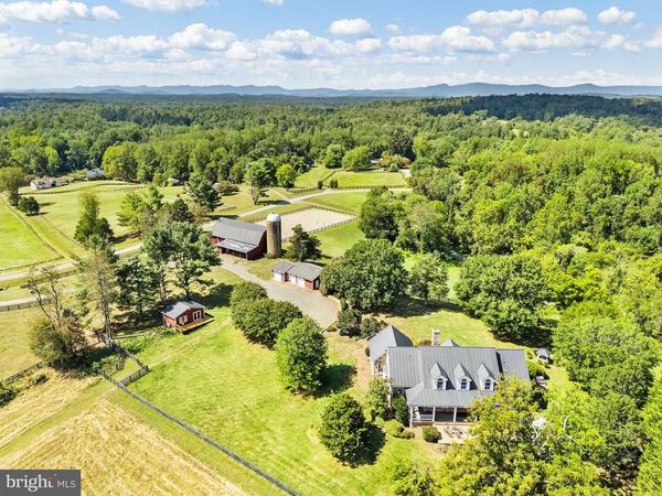 6951 HILLTOP LANE, MARSHALL, VA 20115