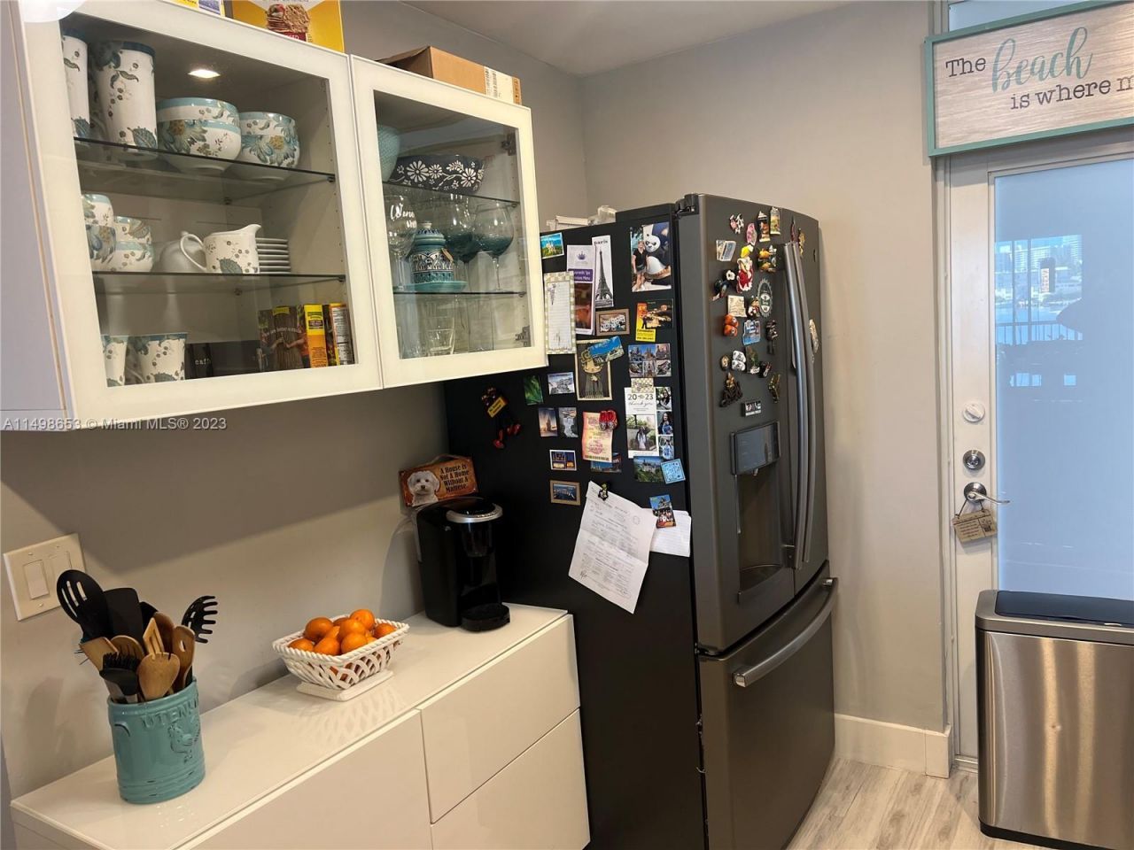 410 Golden Isles Dr, Unit 202, Hallandale Beach, FL 33009 Photo