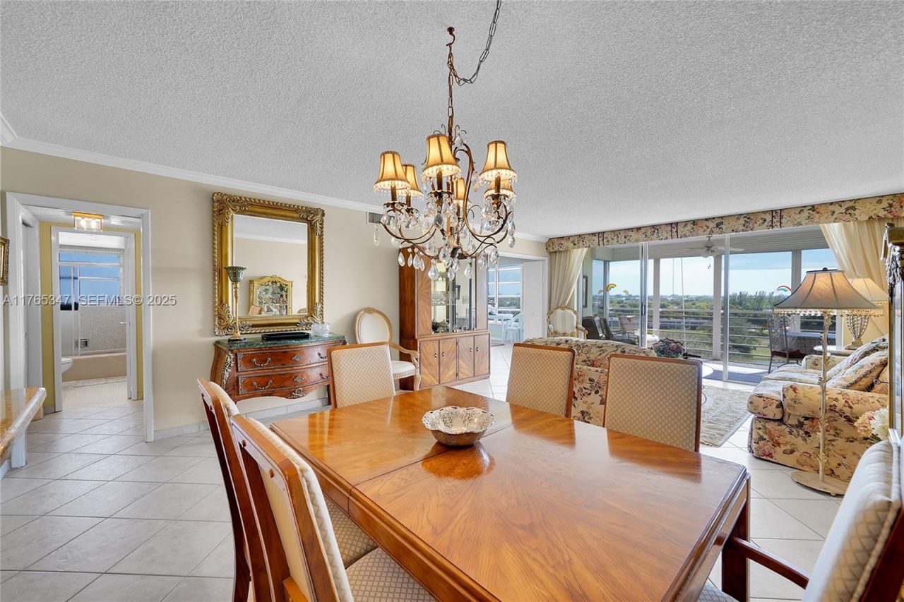 2681 S Course Dr, Unit 912, Pompano Beach, FL 33069 Photo