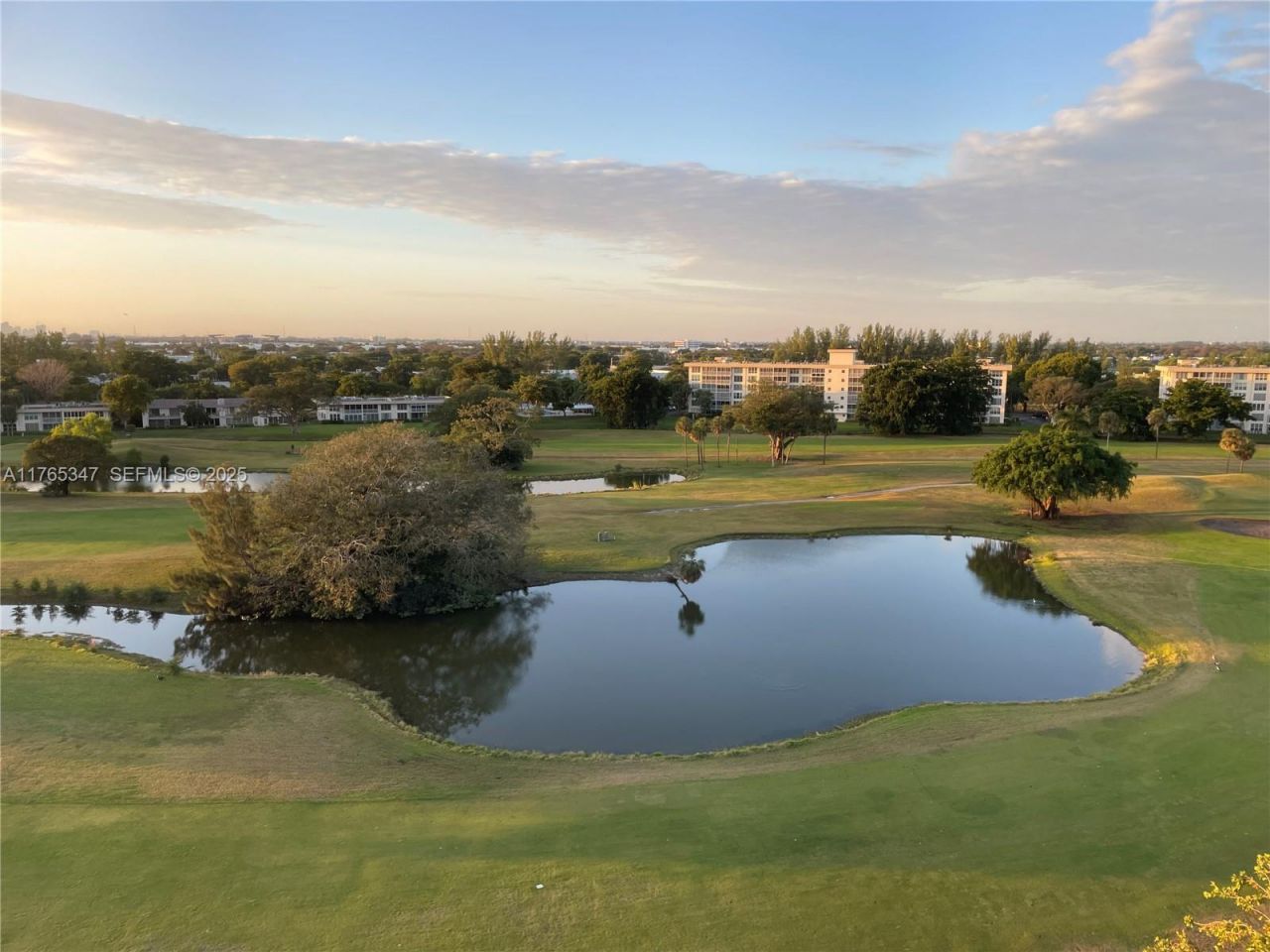 2681 S Course Dr, Unit 912, Pompano Beach, FL 33069 Photo