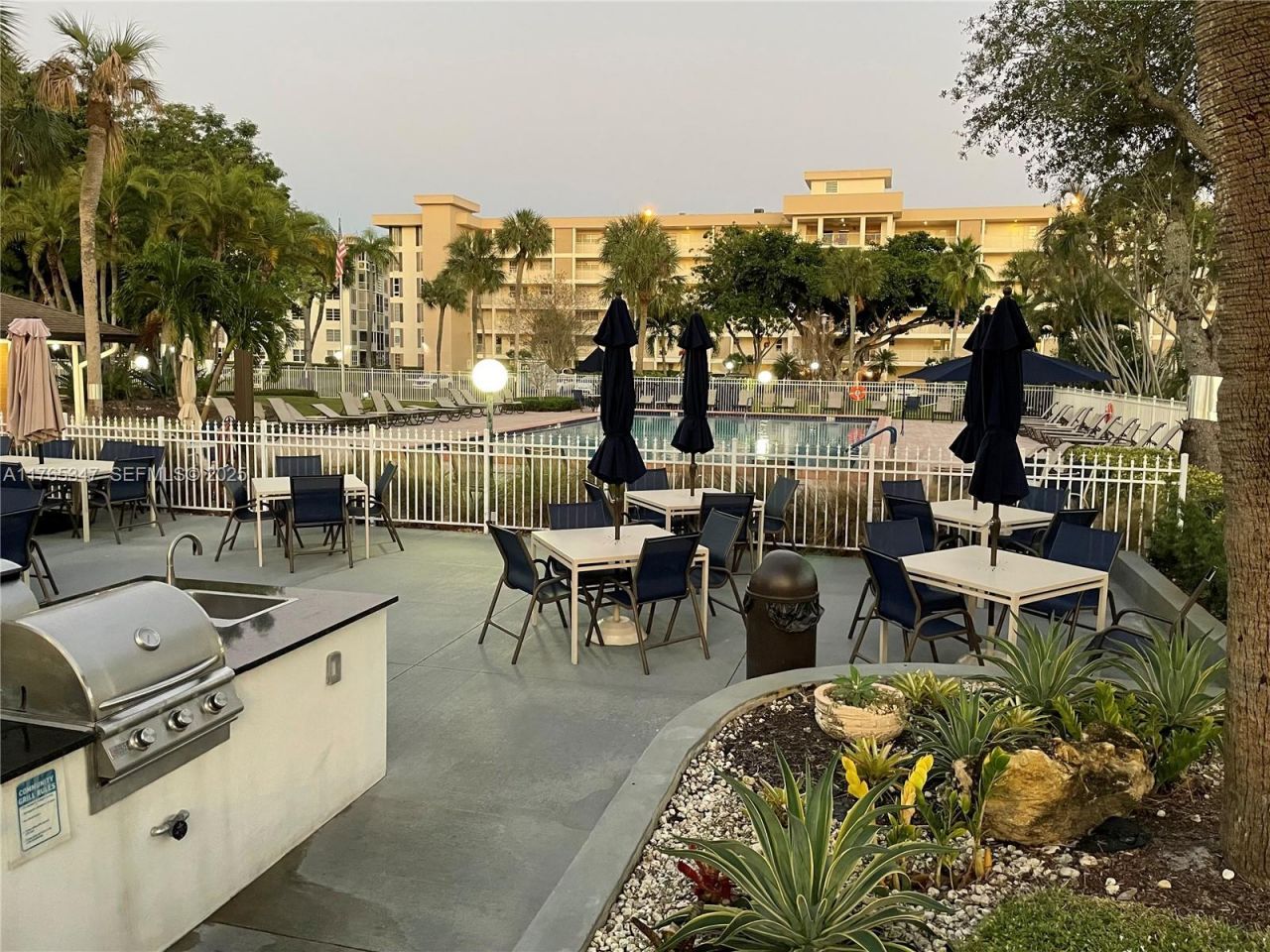 2681 S Course Dr, Unit 912, Pompano Beach, FL 33069 Photo