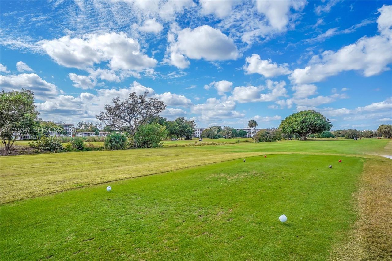 2681 S Course Dr, Unit 912, Pompano Beach, FL 33069 Photo