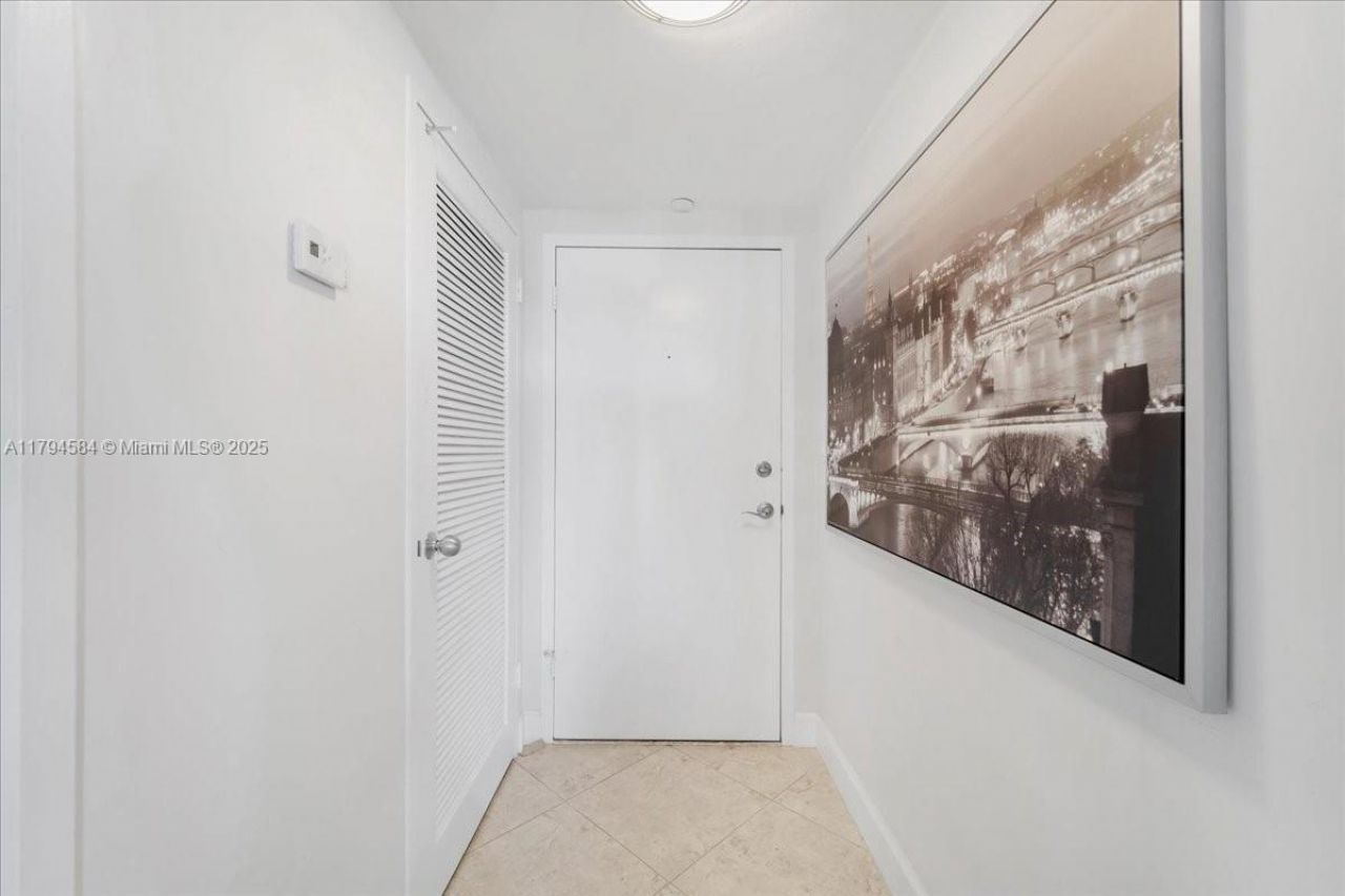 2100 S Ocean Dr, Unit 10E, Fort Lauderdale, FL 33316 Photo