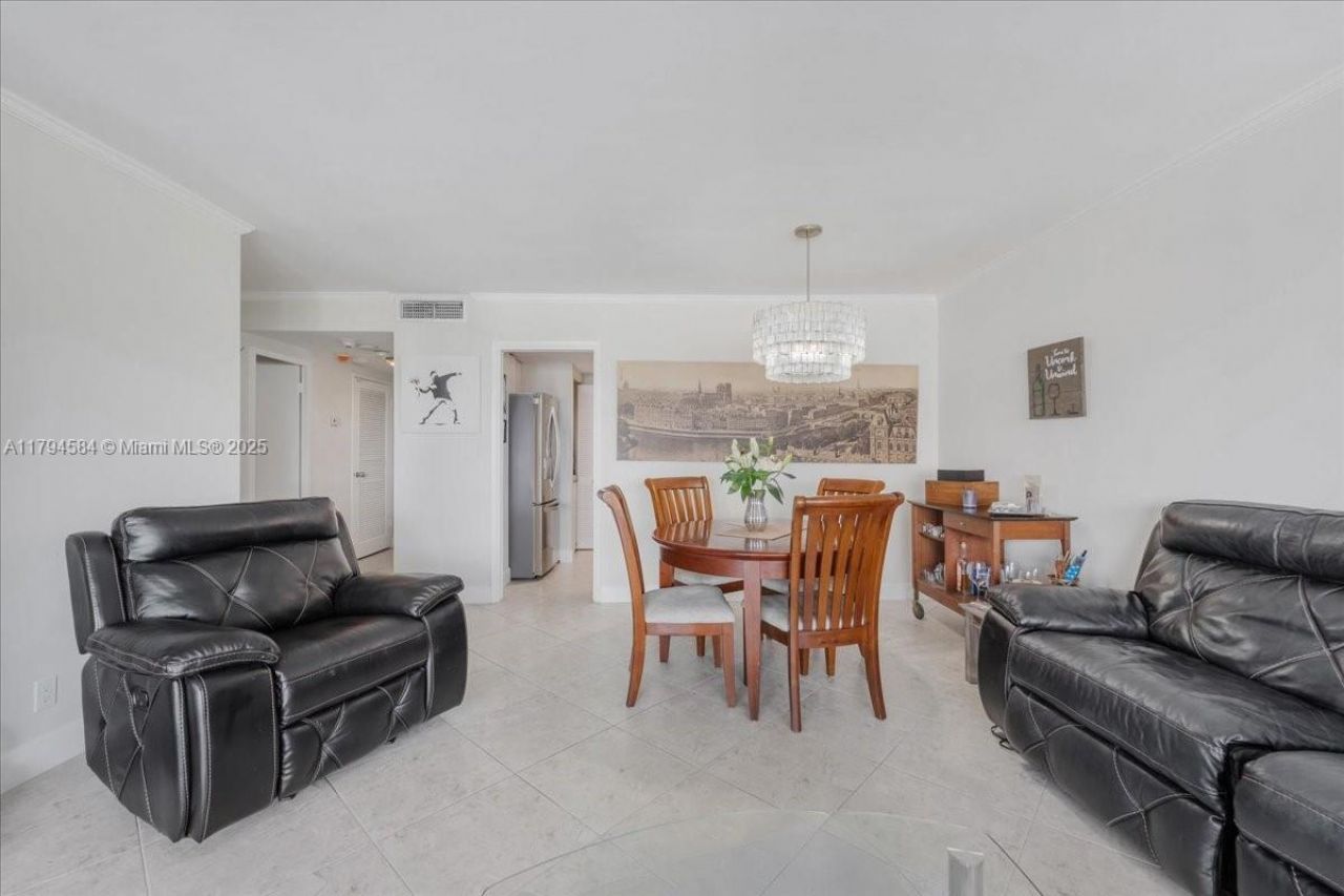 2100 S Ocean Dr, Unit 10E, Fort Lauderdale, FL 33316 Photo