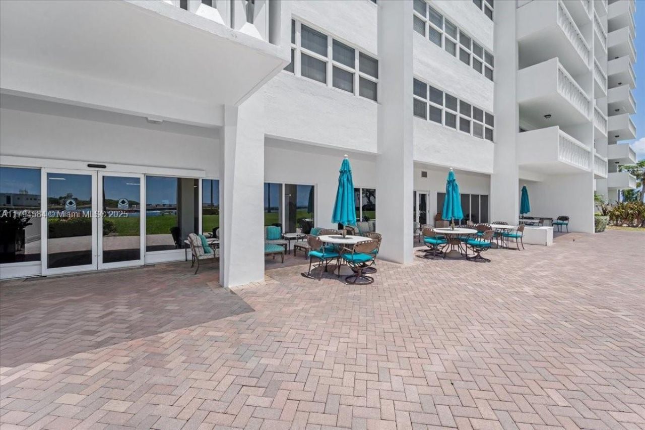 2100 S Ocean Dr, Unit 10E, Fort Lauderdale, FL 33316 Photo