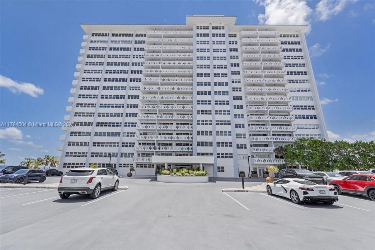 2100 S Ocean Dr, Unit 10E, Fort Lauderdale, FL 33316 Photo